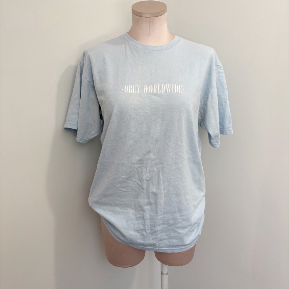 🌷 Obey Worldwide T Shirt Size Medium Baby Blue Spell Out